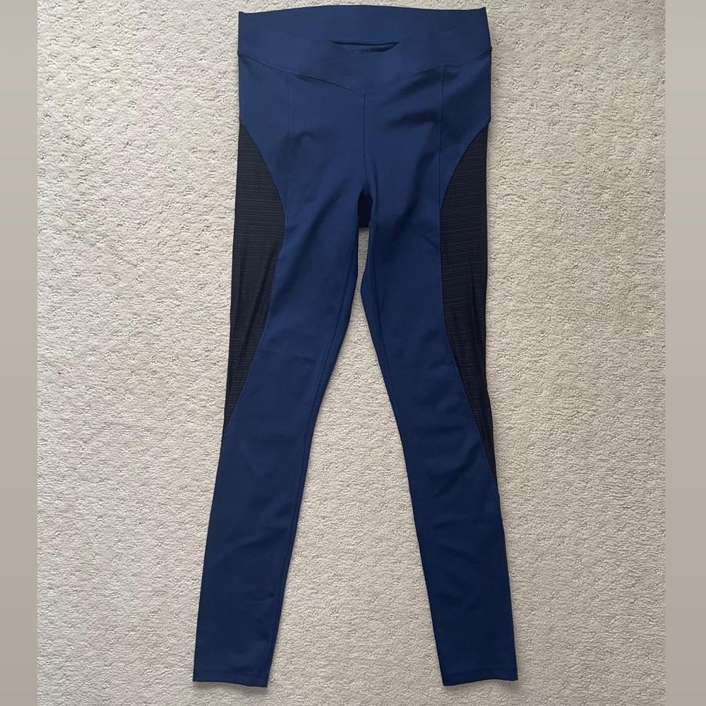 IVY PARK EUC Navy Blue Crossover Banded Leggings
